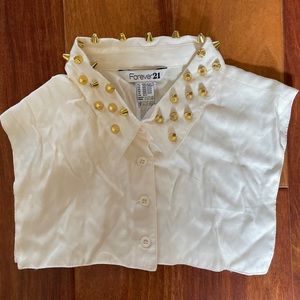 NWOT Forever 21 Gold Stud Detachable Collar